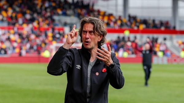 安博体育app下载-意甲联盟主席与各俱乐部之间的互动关系分析