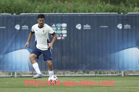 安博体育app下载-新浪中国足球与CBA联赛互动