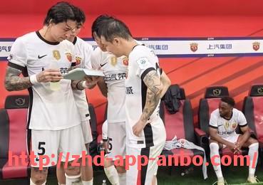 安博体育app下载-法甲里昂俱乐部历史上的最佳比赛回顾