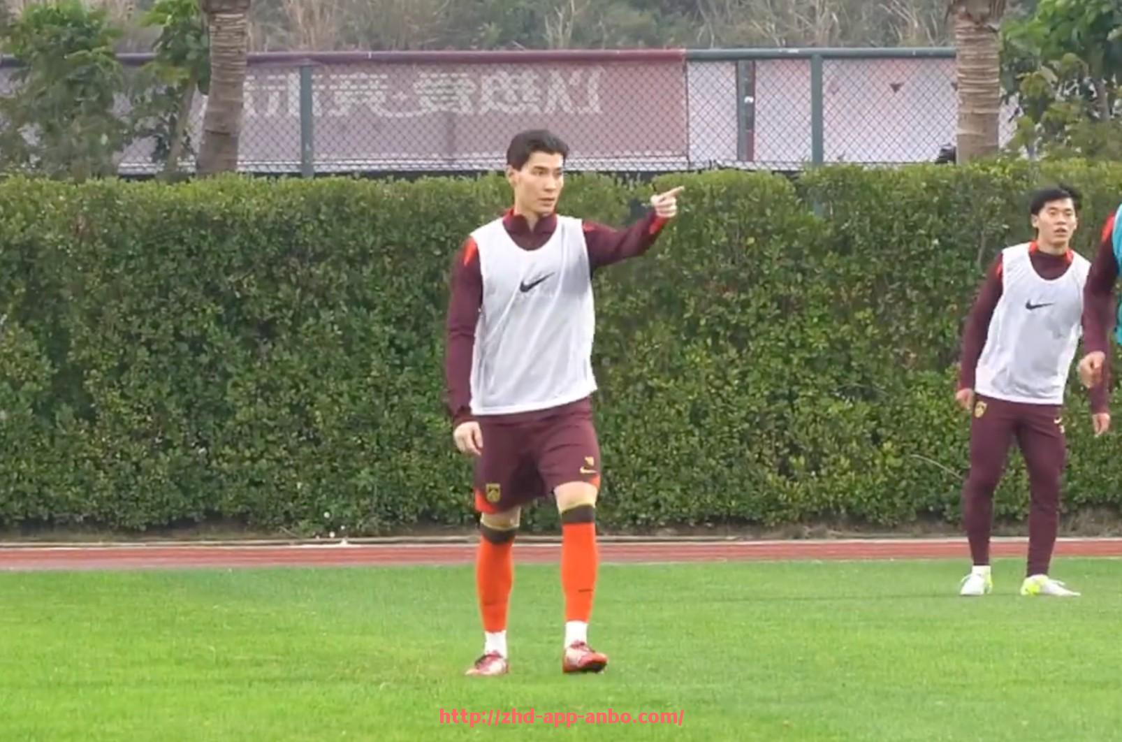 安博体育app下载-莱昂纳德：静默杀手的NBA征程